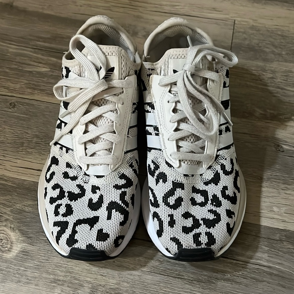 Adidas cheetah